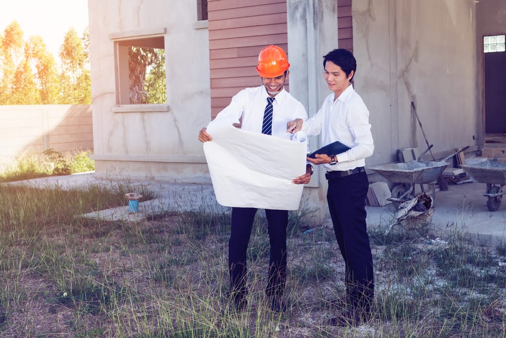 Falling mortgage rates: expert advice for U.S. homebuyers and sellers