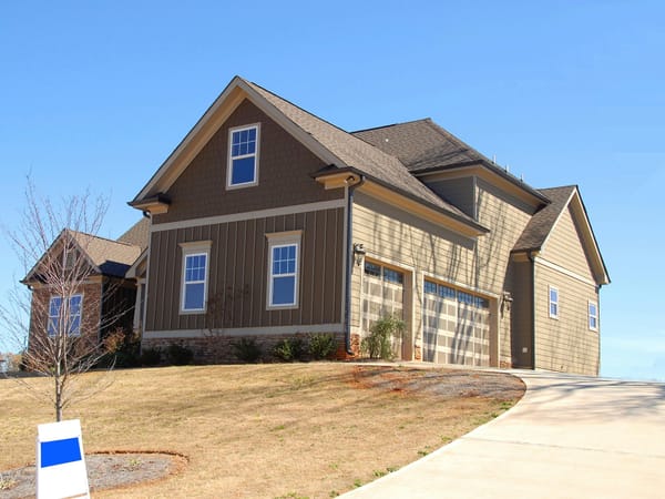 U.S. mortgage rates decline, offering relief to homebuyers and refinancers